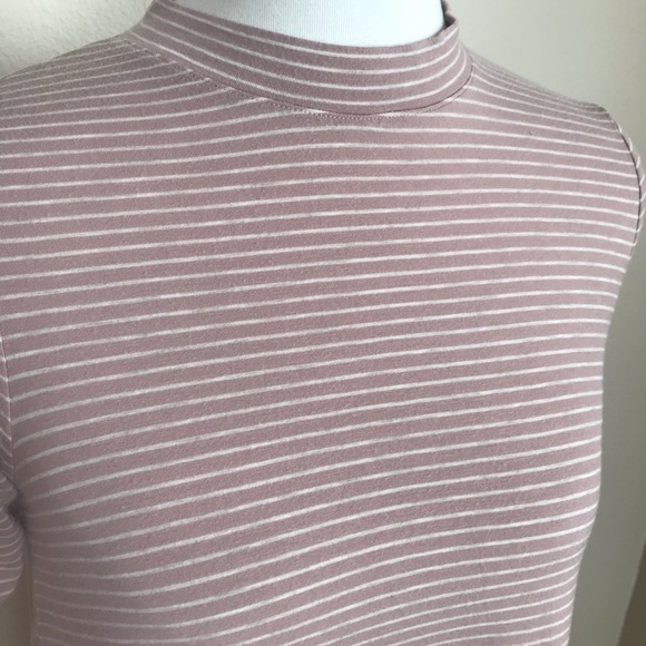 AMERICAN EAGLE Pink Striped Cut Out Back Top Shirt - Picture 2 of 7